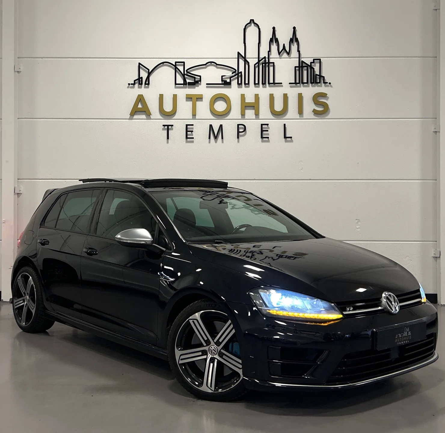 Volkswagen Golf (2017) — foto 1