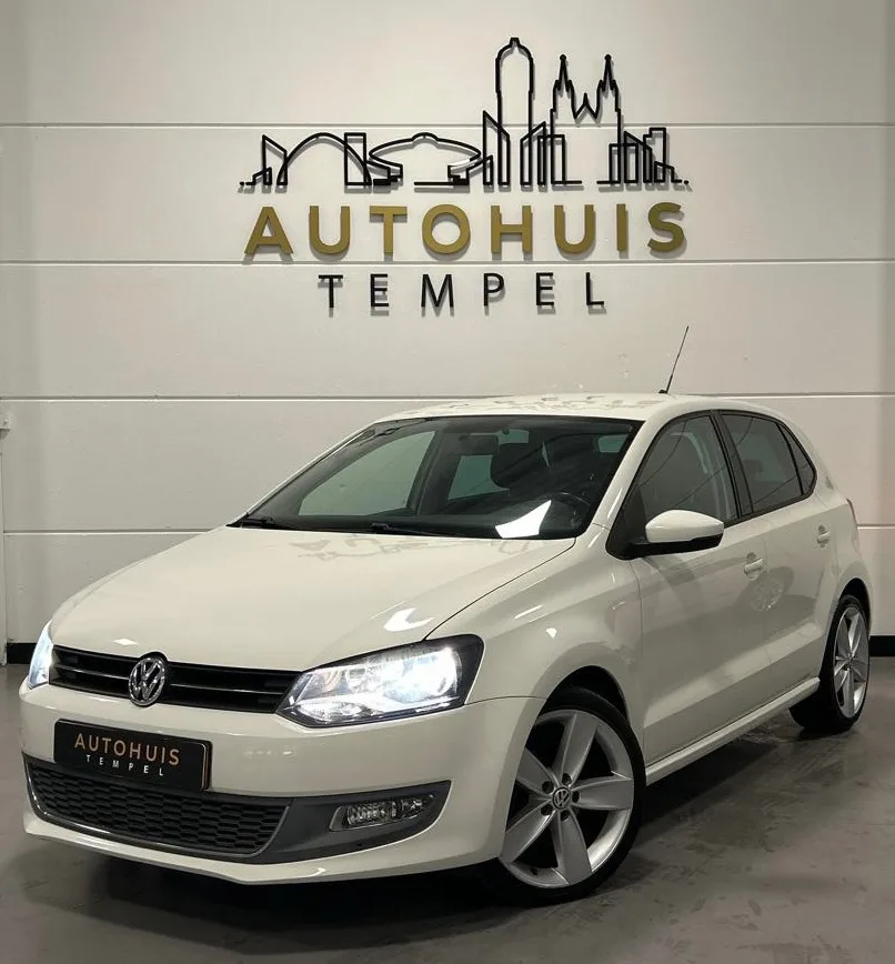 Volkswagen Polo (2010) — foto 1