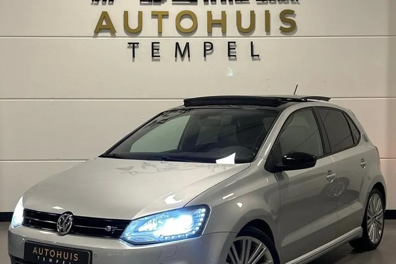 Volkswagen Polo (2014)