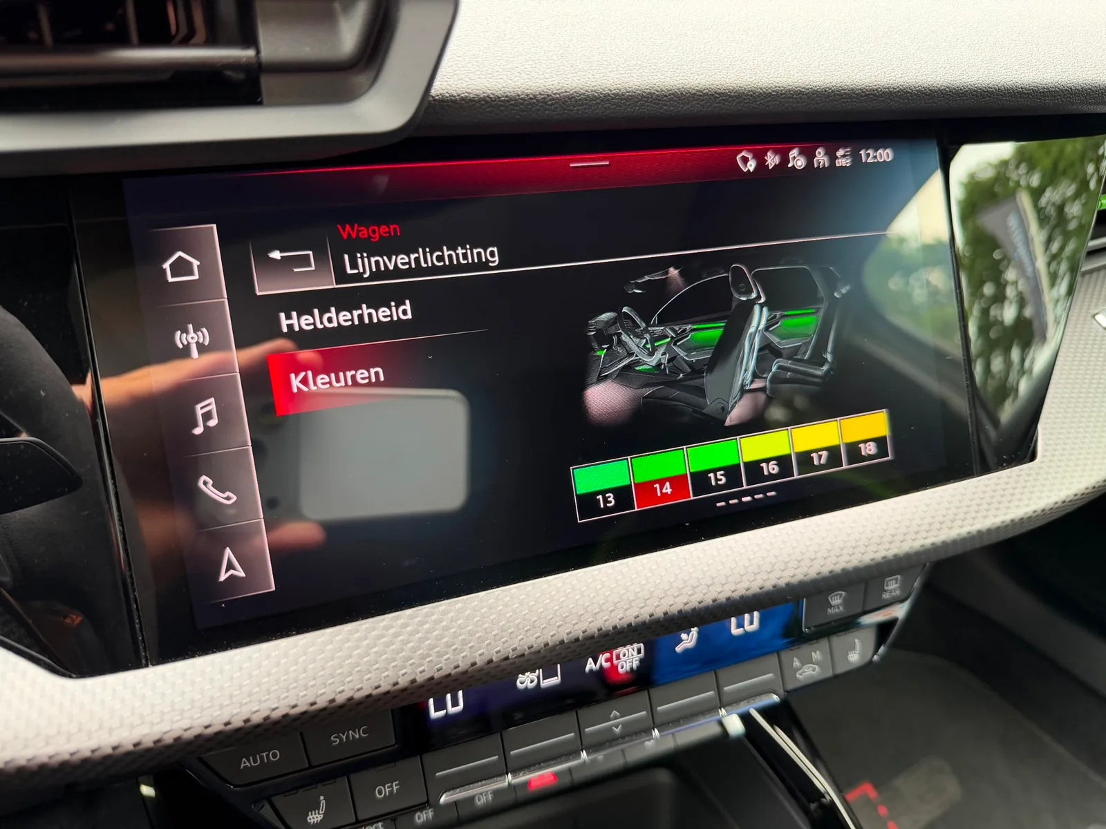 Audi RS 3 (2023) — foto 1