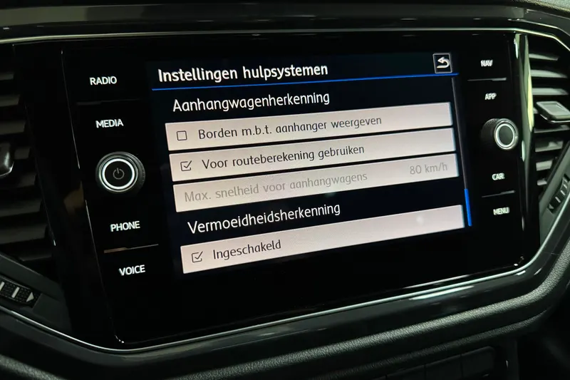 Volkswagen T-Roc (2019)