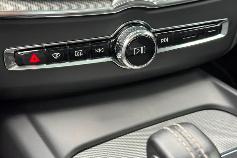 Volvo XC60 (2021)