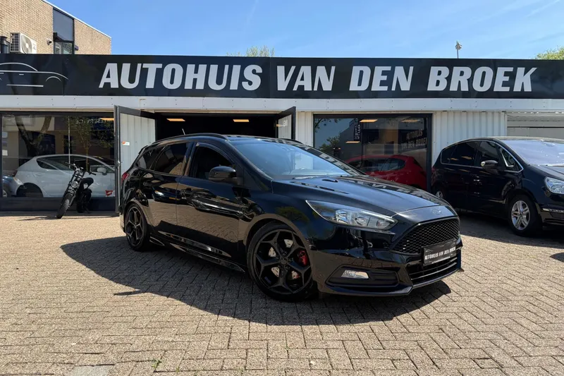 Ford Focus (2016)