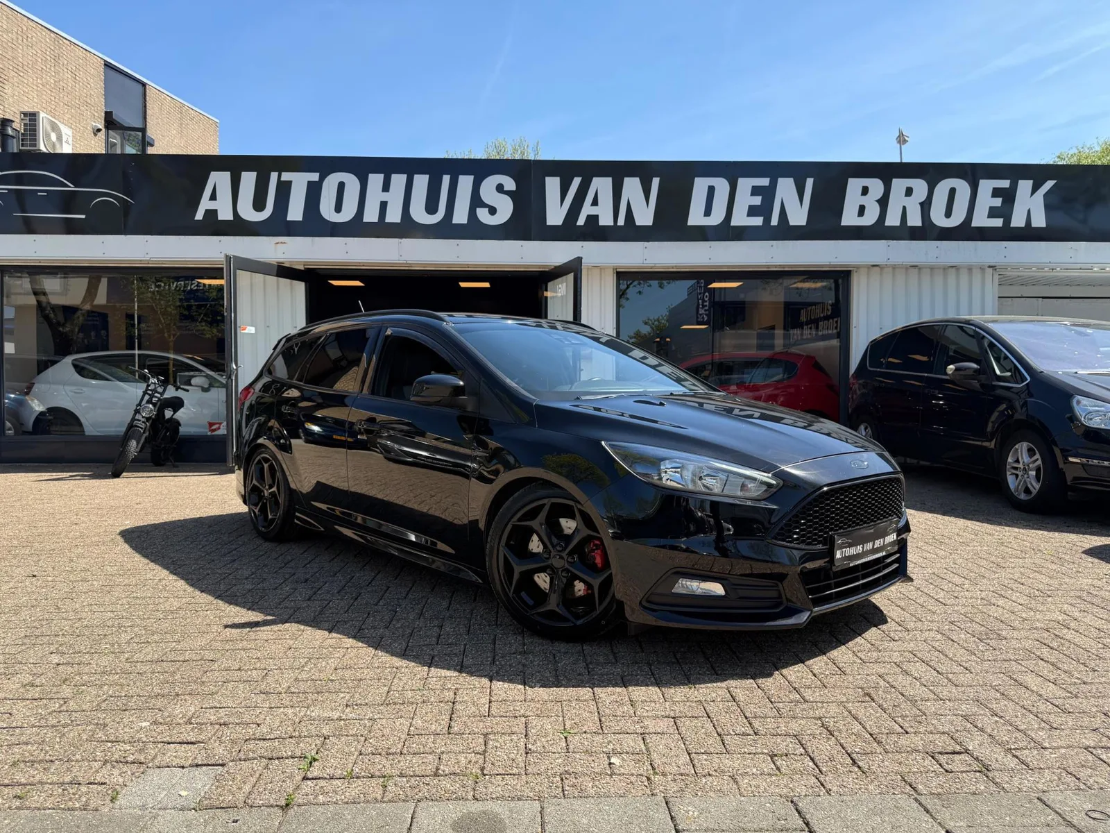 Ford Focus (2016) — foto 1