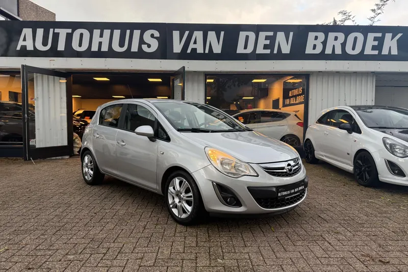 Opel Corsa (2011)
