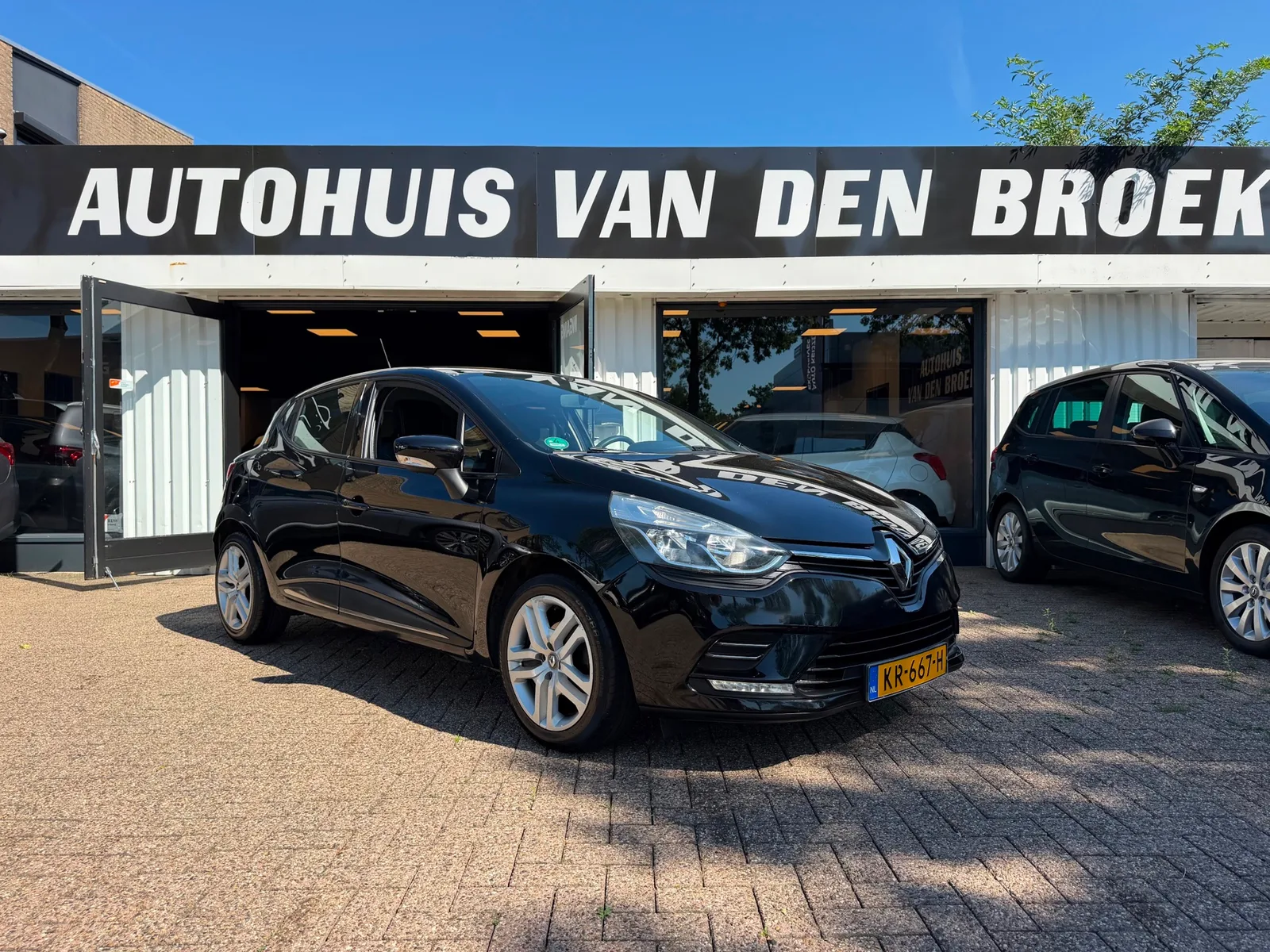 Renault Clio (2016) — foto 1