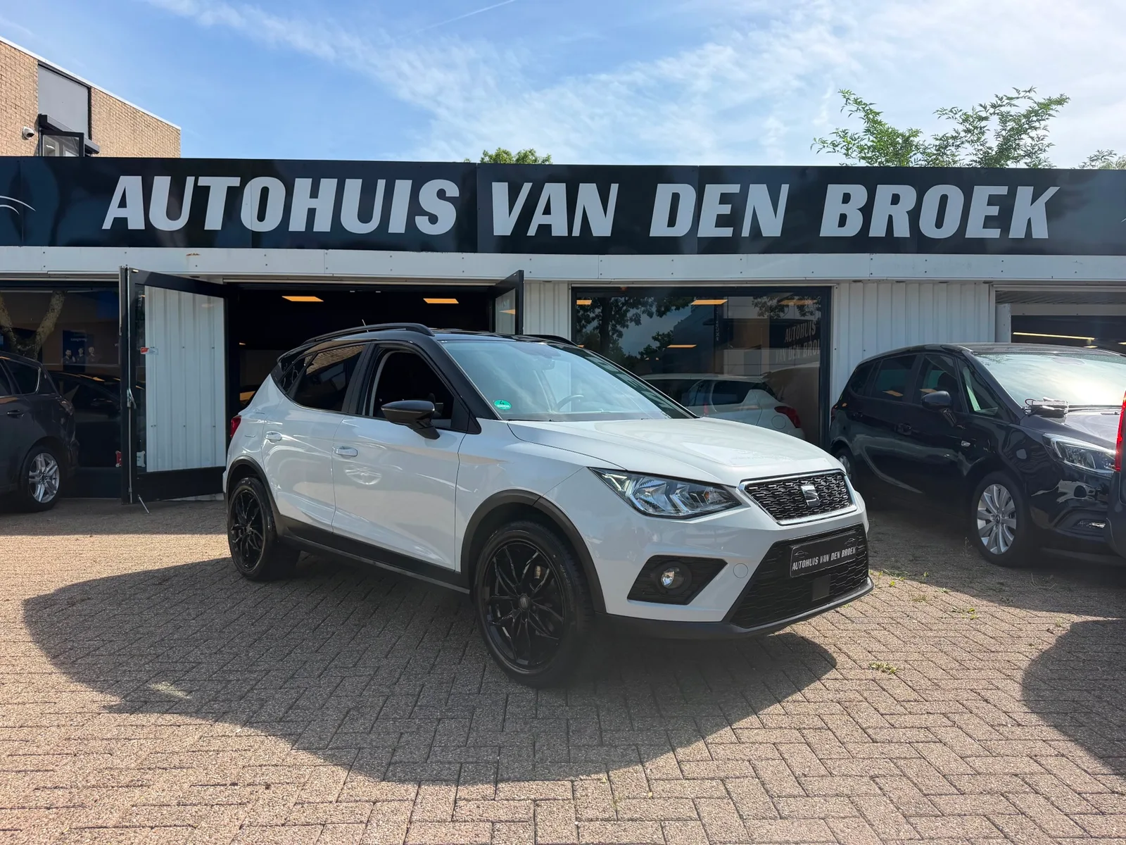 SEAT Arona (2020) — foto 1
