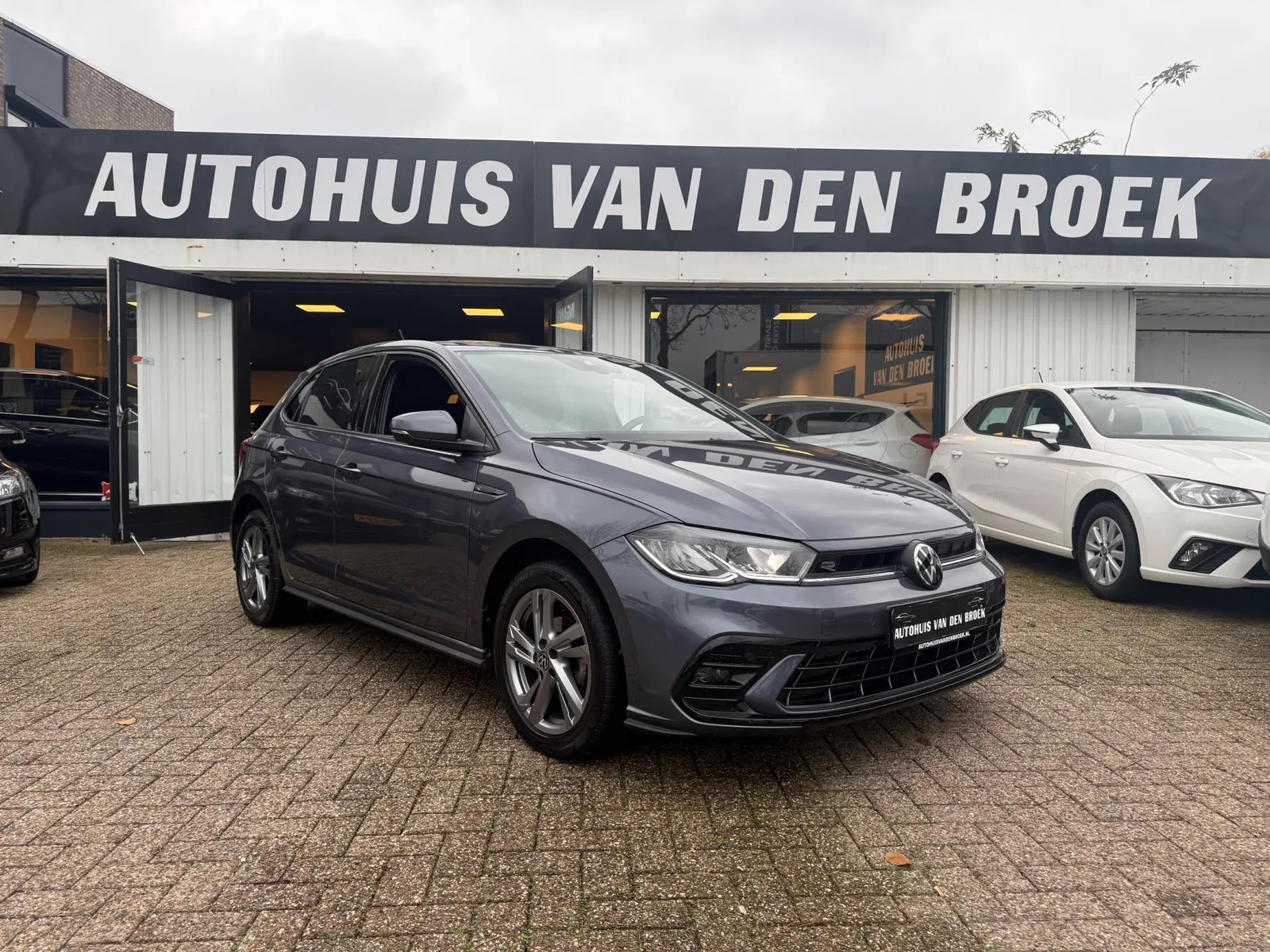 Volkswagen Polo (2022) — foto 1