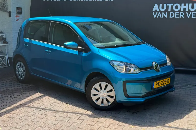 Volkswagen Up! (2017)