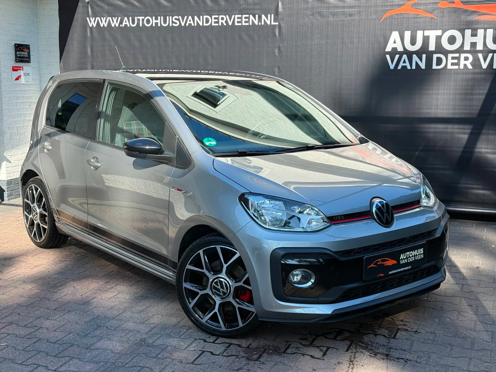 Volkswagen Up! (2020) — foto 1