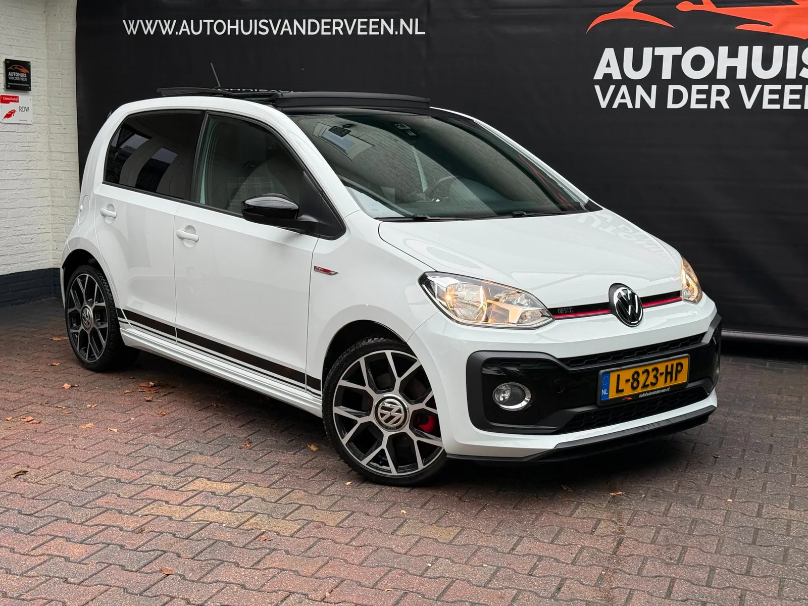 Volkswagen Up! (2019) — foto 1