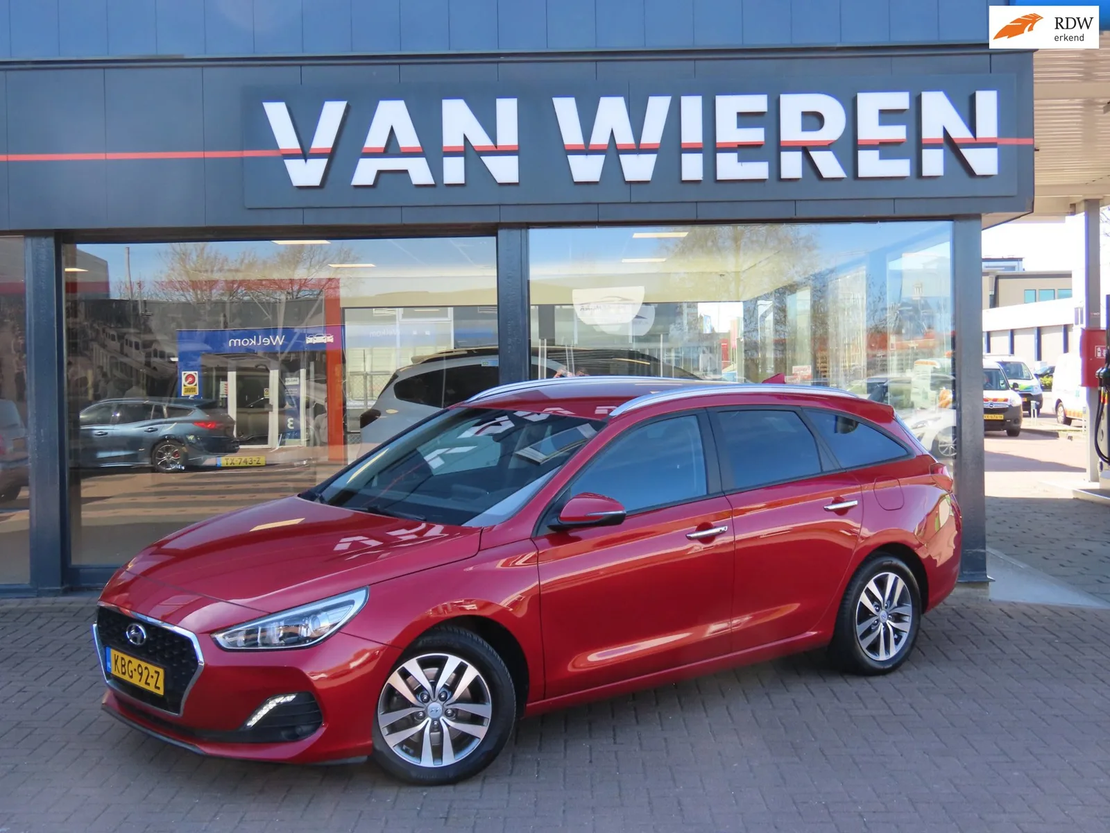 Hyundai i30 (2019) — foto 1