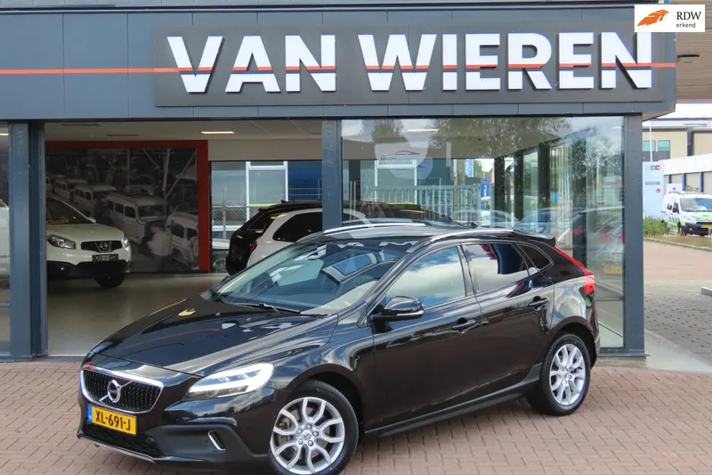 Volvo V40 (2019)