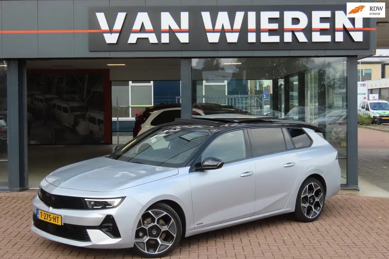 Opel Astra Sports Tourer (2023)
