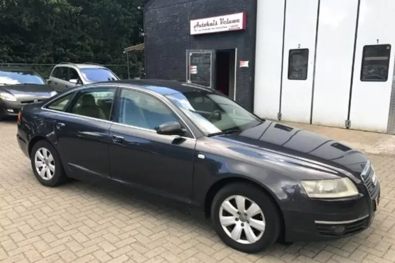Audi A6 (2004)