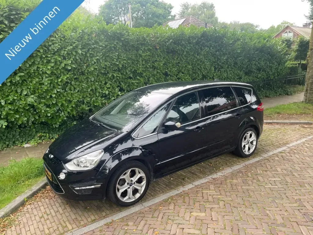 Ford S-Max (2011) — foto 1
