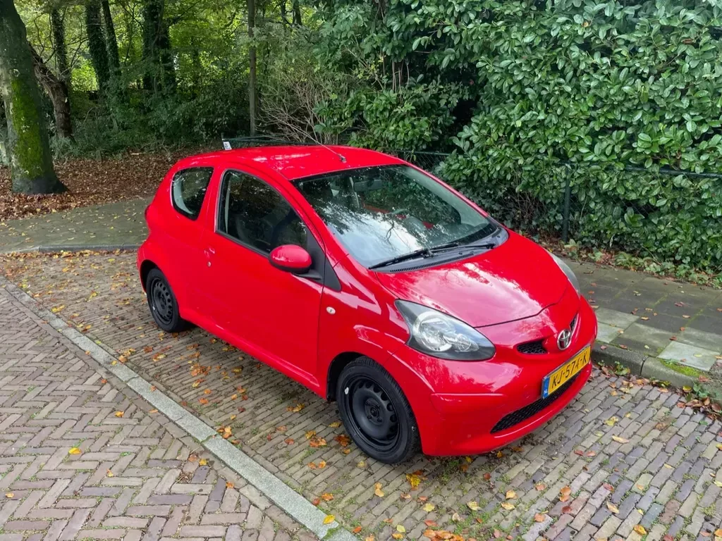 Toyota Aygo (2007) — foto 1