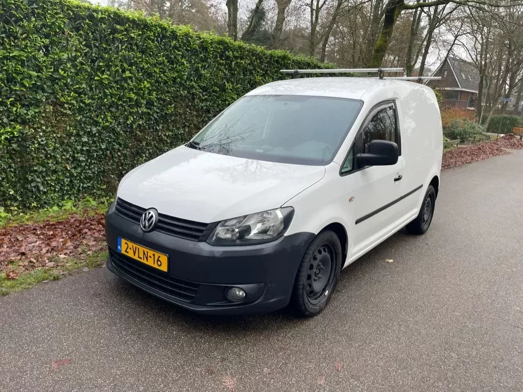 Volkswagen Caddy (2011) — foto 1