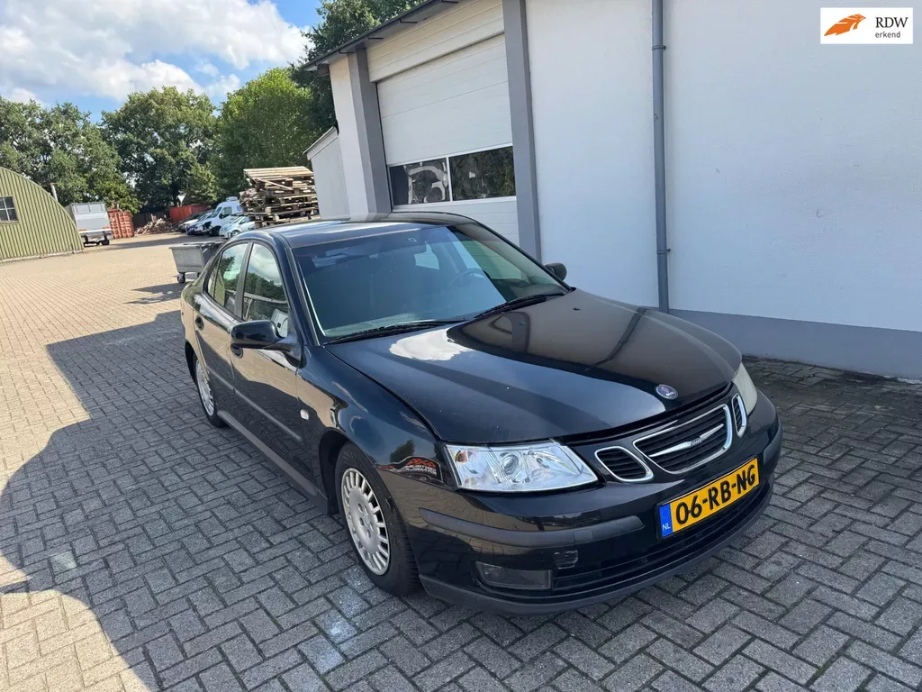 Saab 9-3 (2005) — foto 1