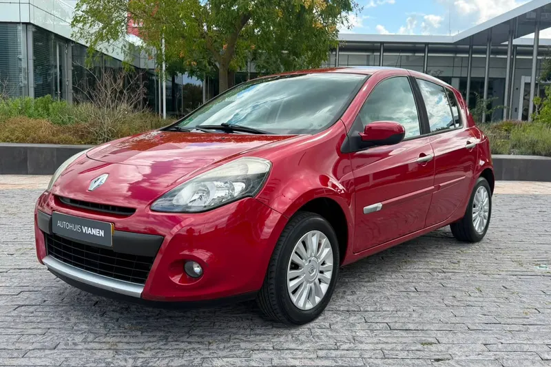 Renault Clio (2011)