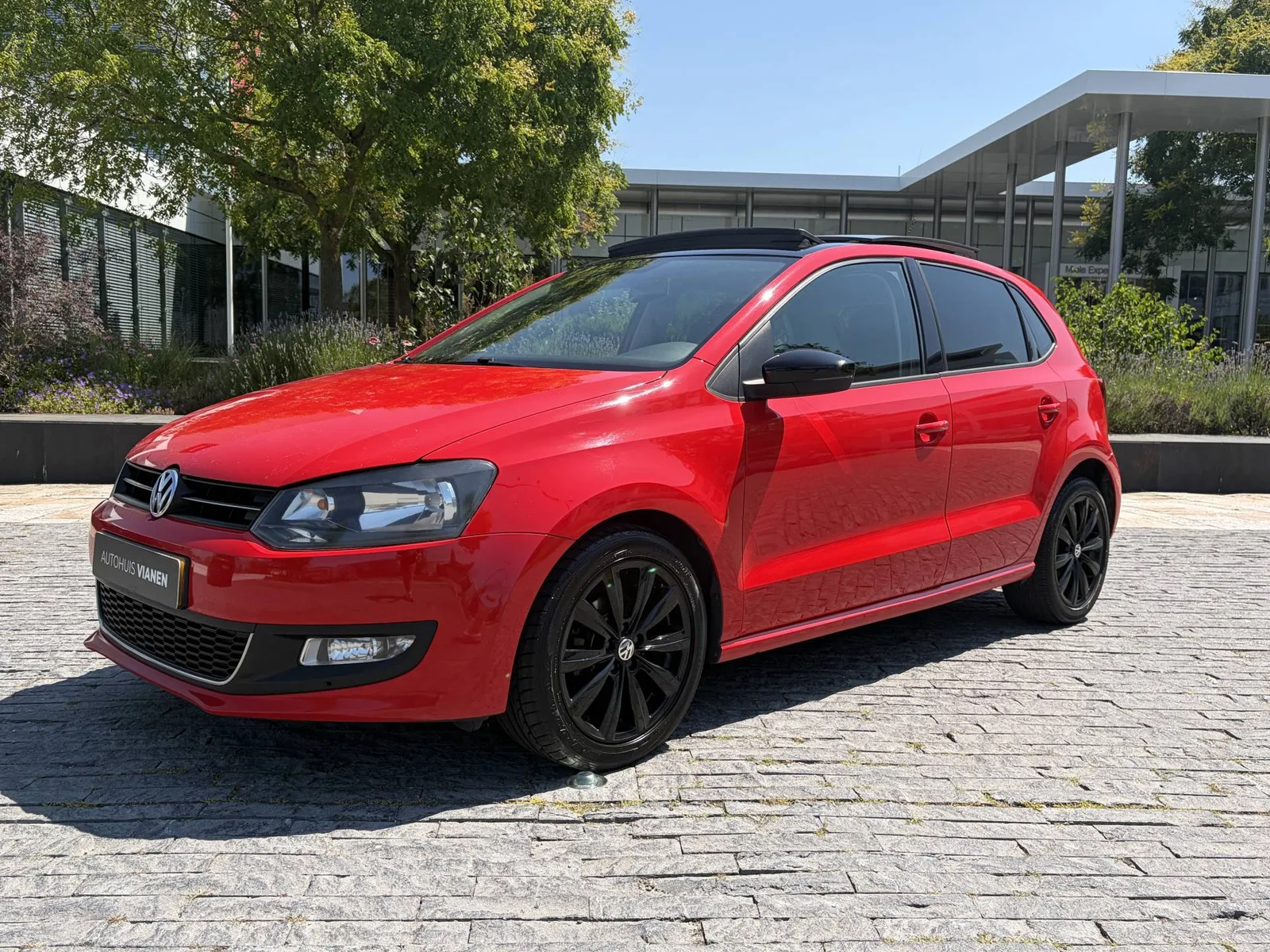 Volkswagen Polo (2012) — foto 1