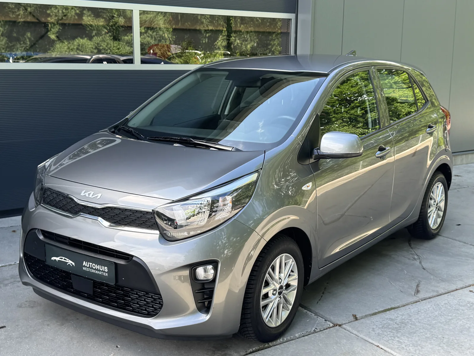 Kia Picanto (2023) — foto 1