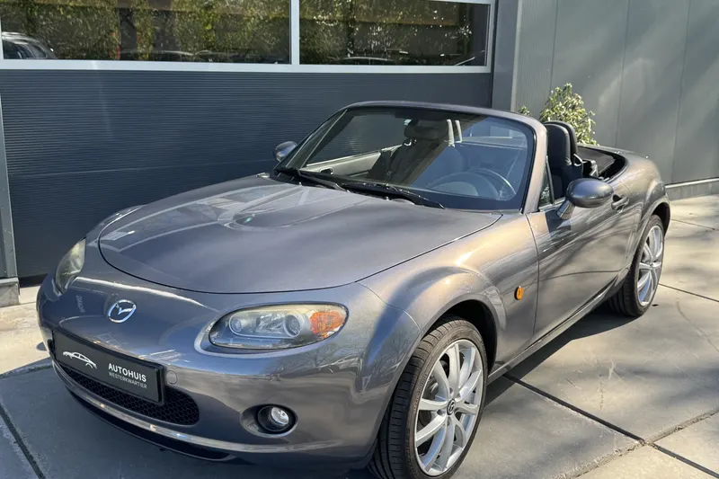 Mazda MX-5 (2006)