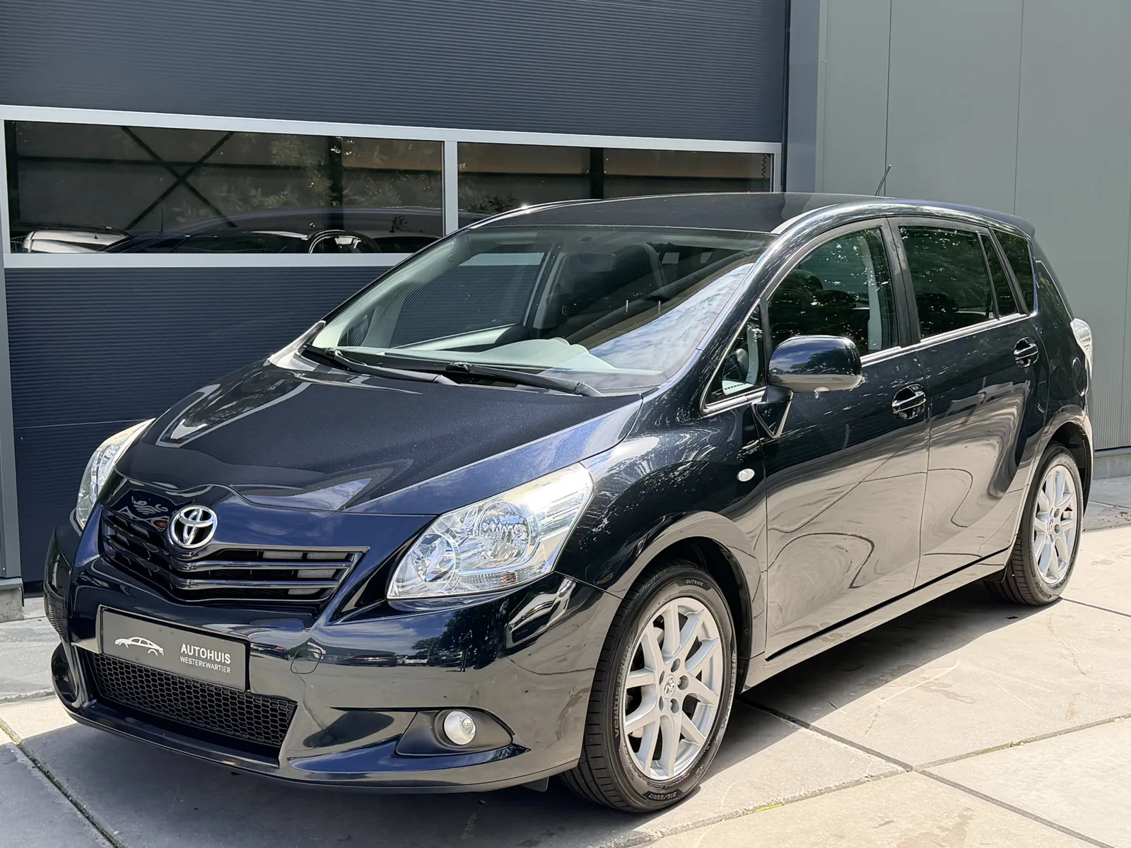 Toyota Verso (2013) — foto 1