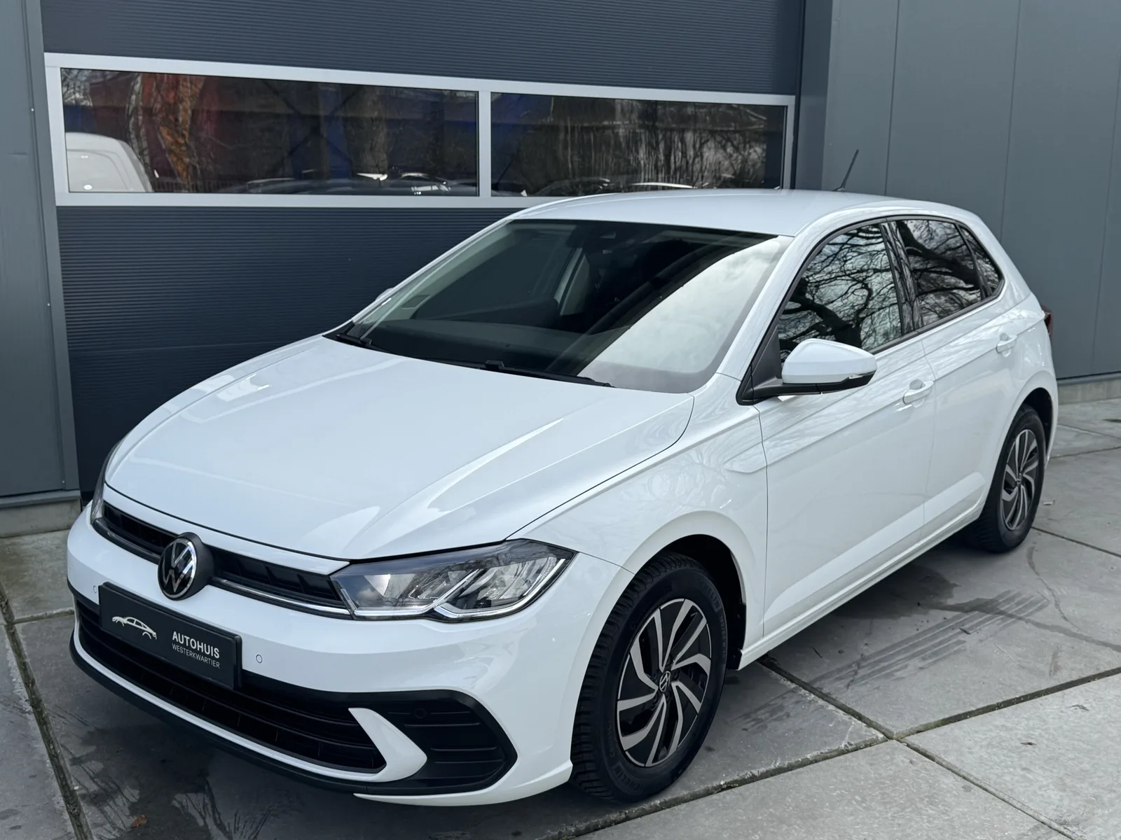 Volkswagen Polo (2022) — foto 1