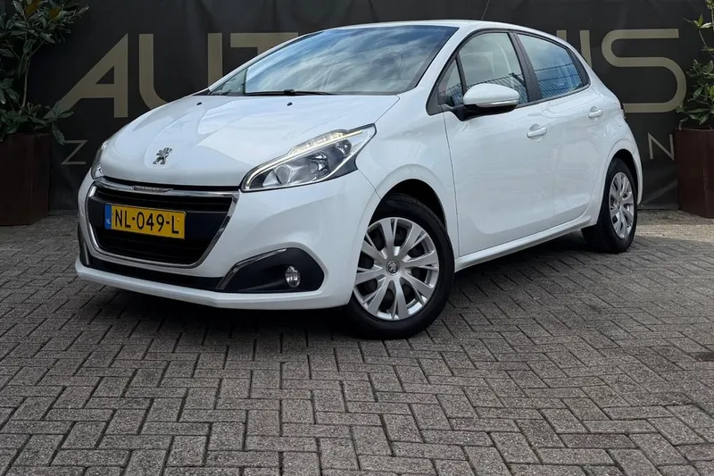 Peugeot 208 (2017)