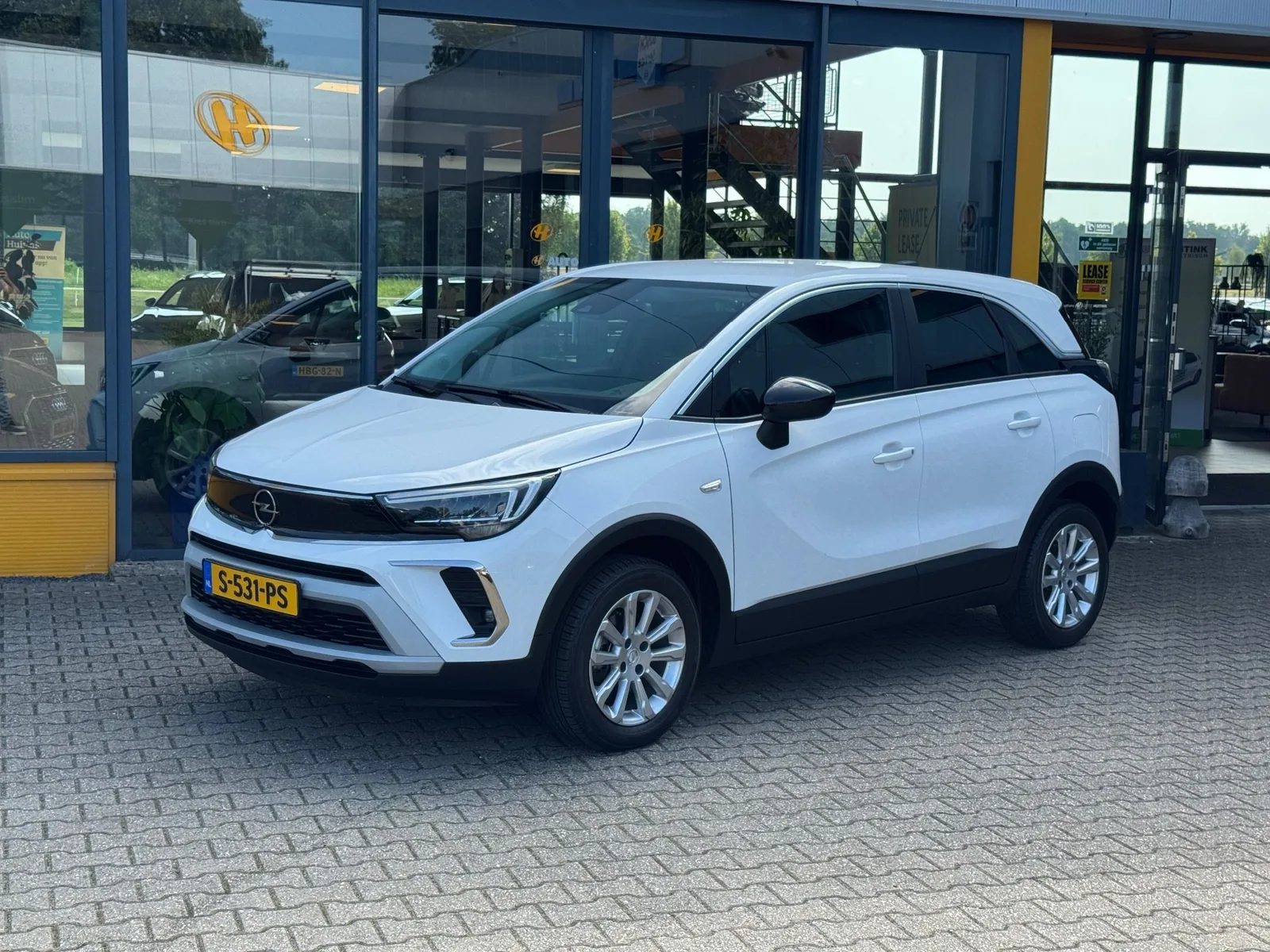 Opel Crossland (2022) — foto 1