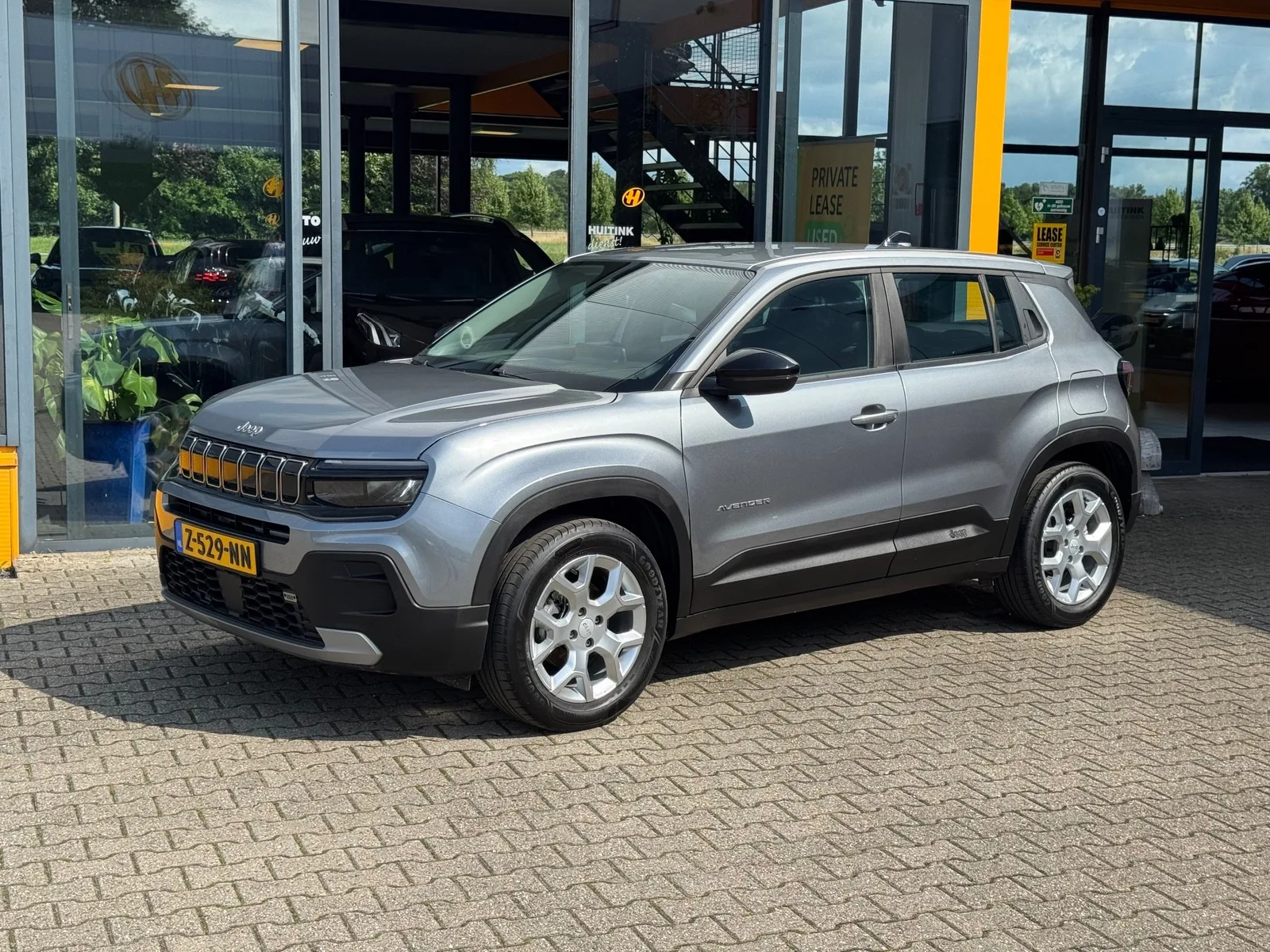 Jeep Avenger (2023) — foto 1