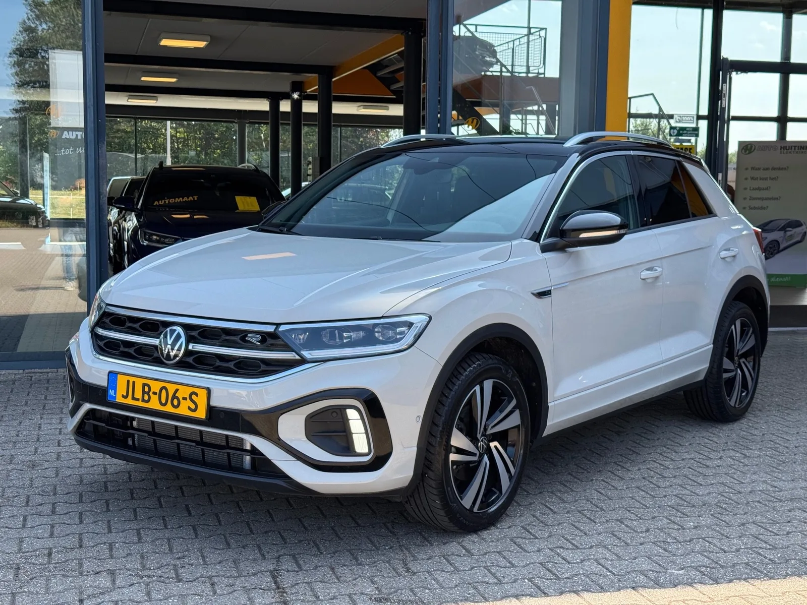Volkswagen T-Roc (2025) — foto 1