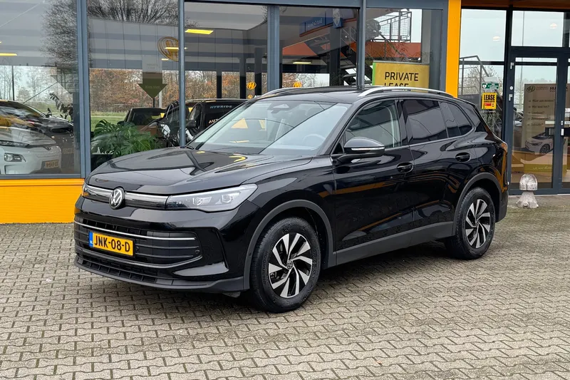 Volkswagen Tiguan (2025)