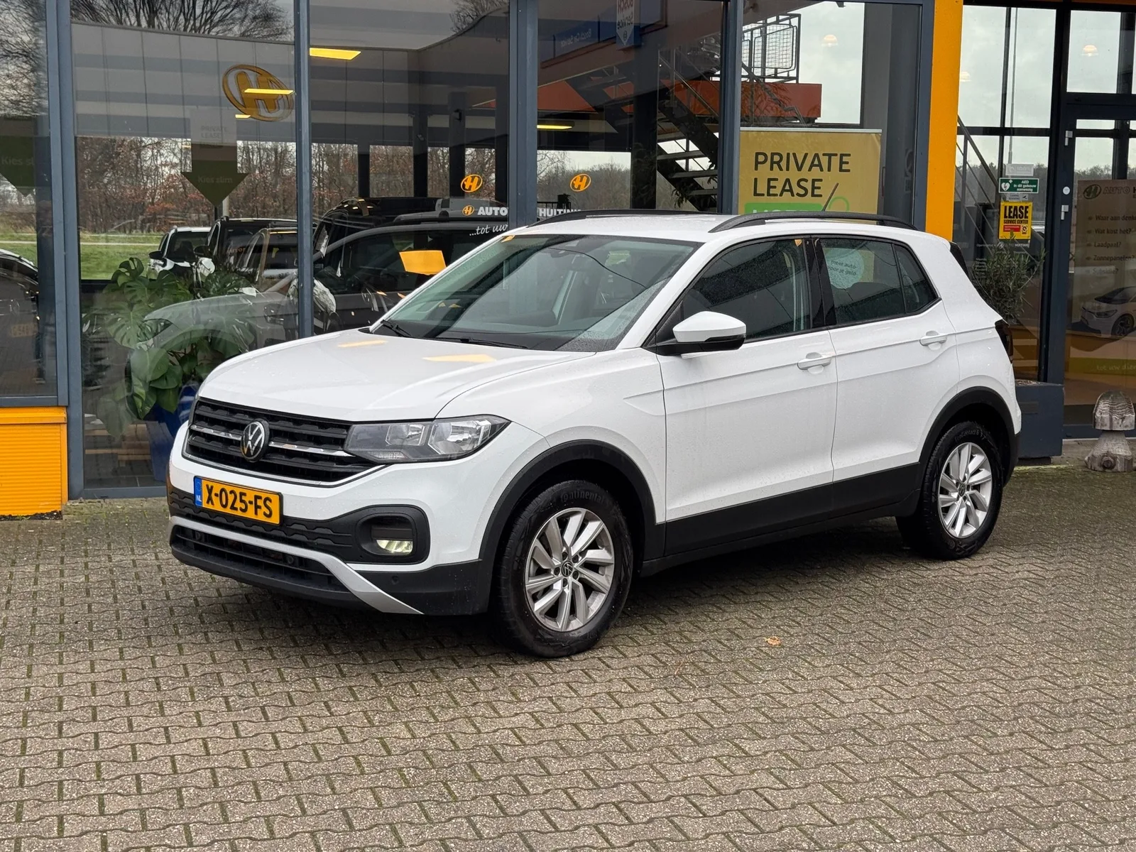 Volkswagen T-Cross (2023) — foto 1