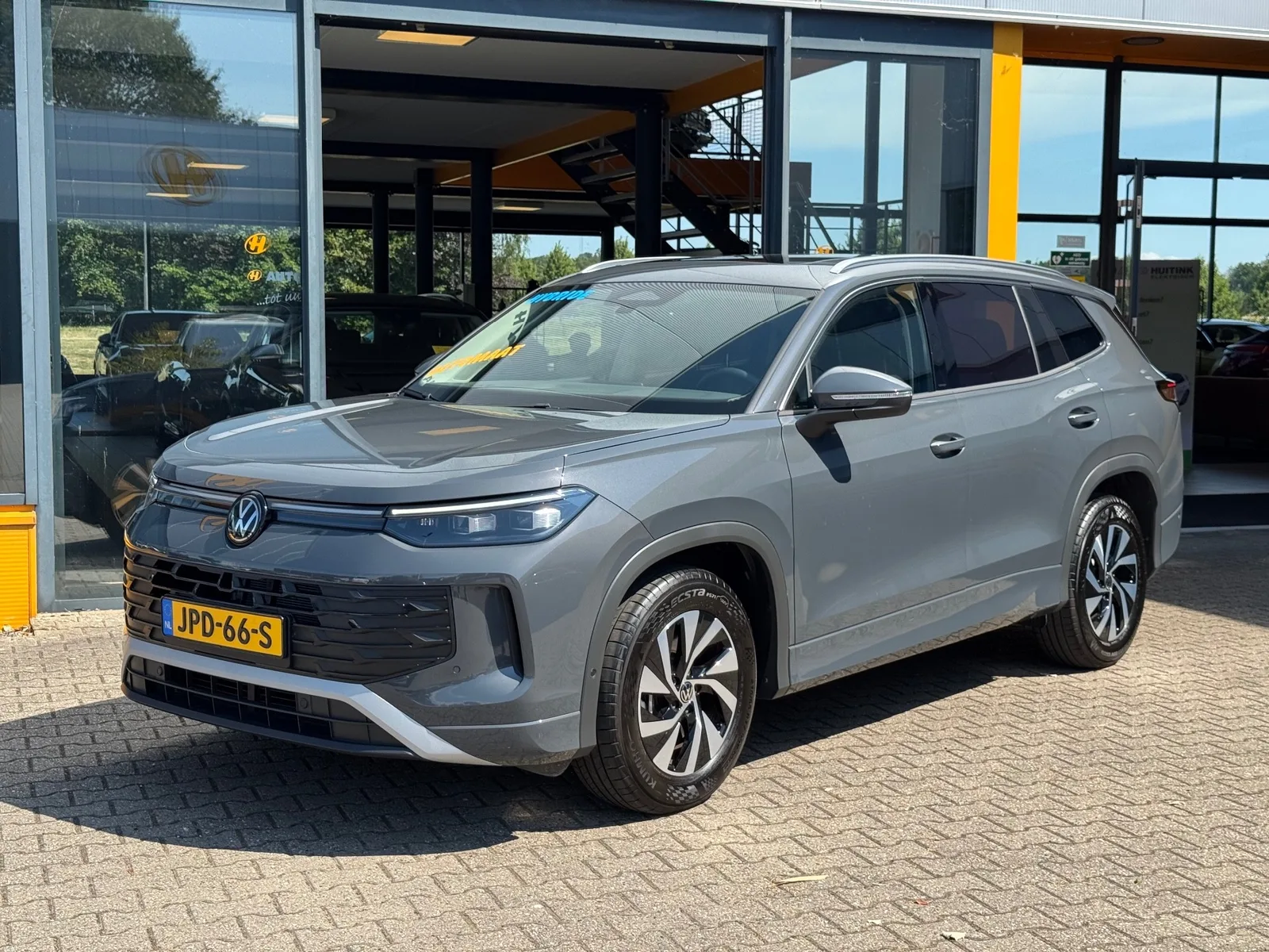 Volkswagen TAYRON (2025) — foto 1