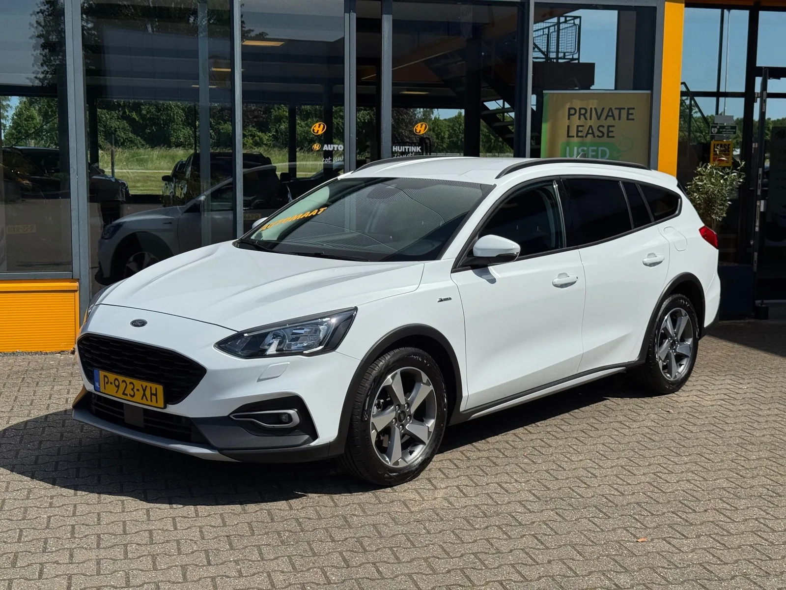 Ford Focus (2021) — foto 1