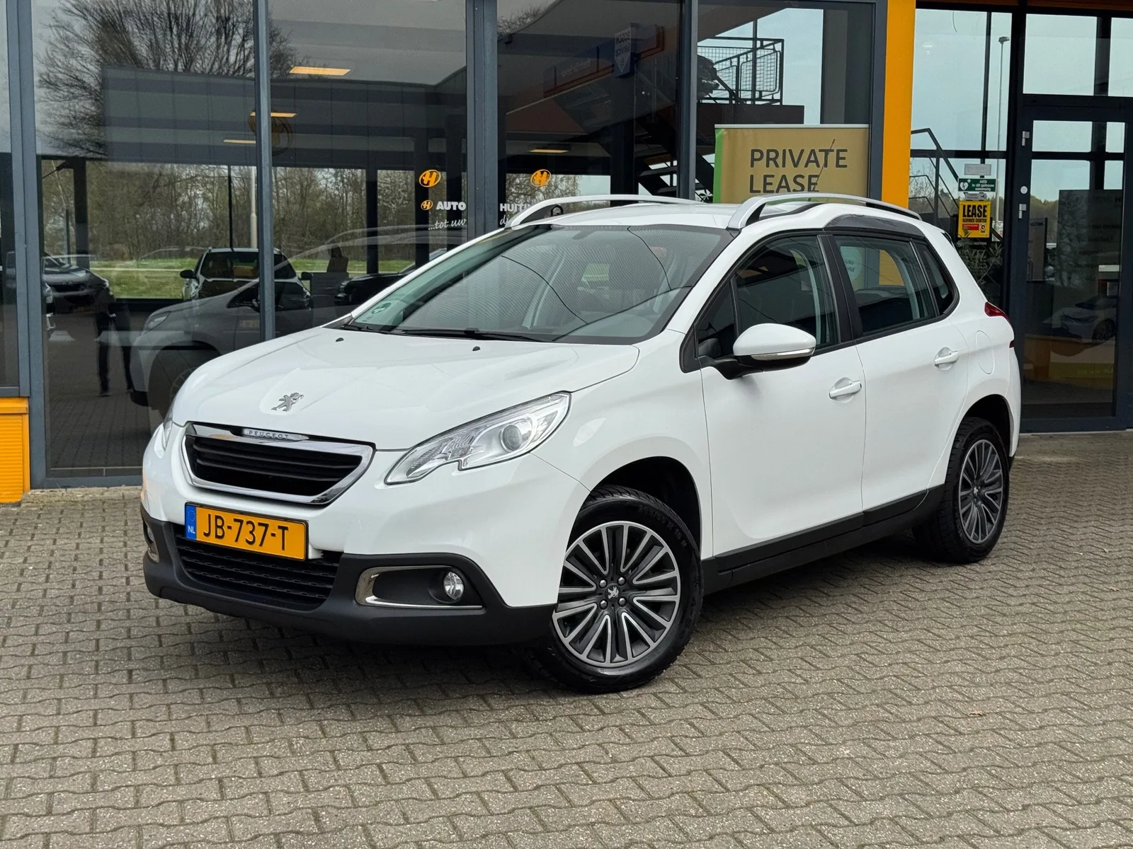 Peugeot 2008 (2016) — foto 1