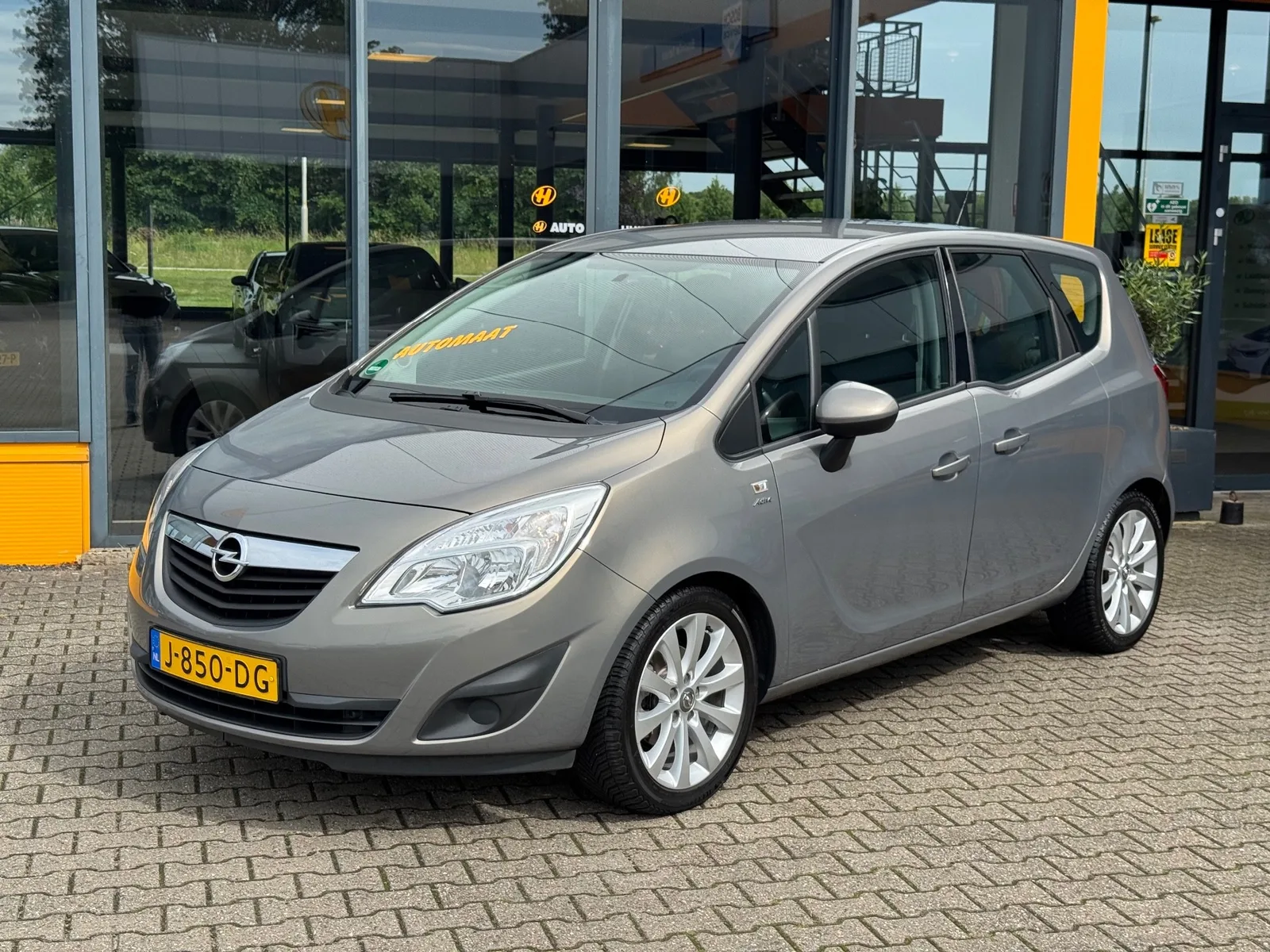 Opel Meriva (2013) — foto 1