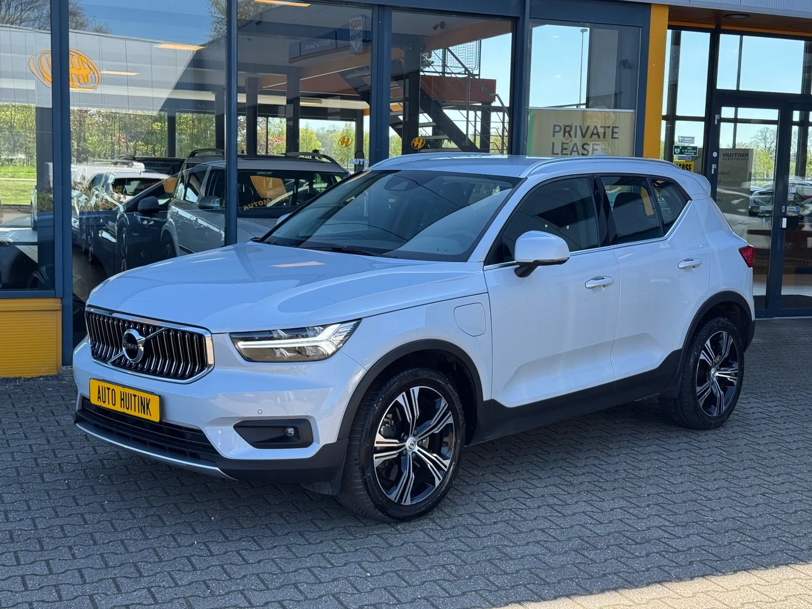 Volvo XC40 (2020) — foto 1