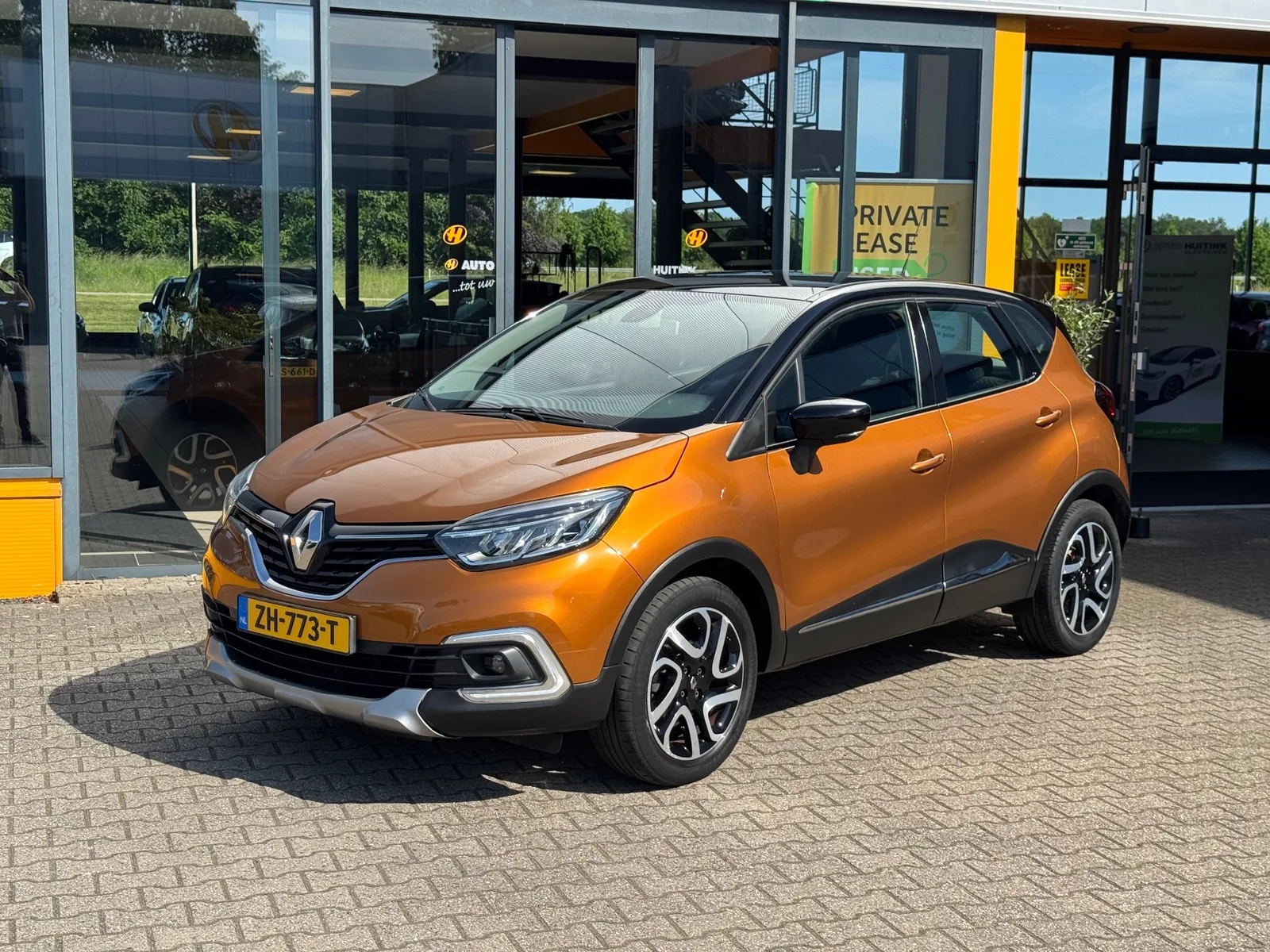 Renault Captur (2018) — foto 1