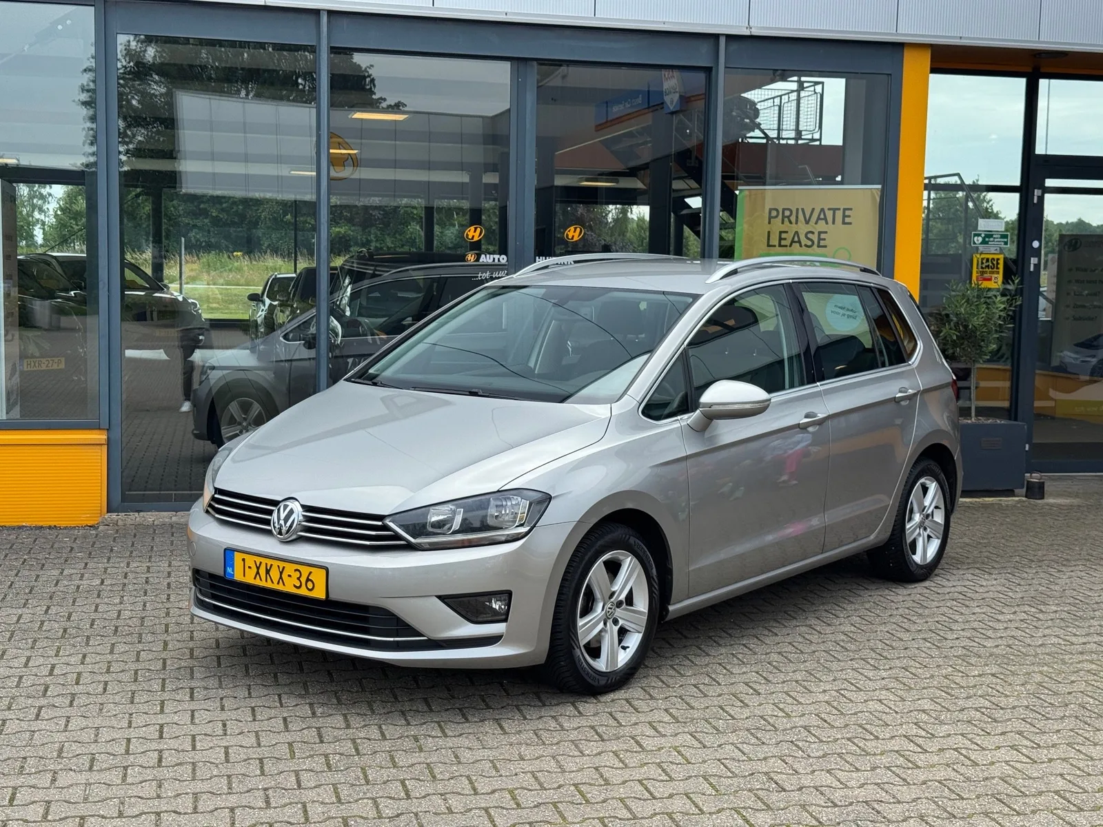 Volkswagen Golf Sportsvan (2014) — foto 1