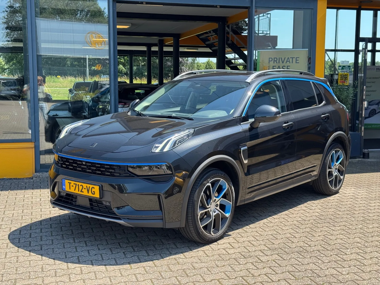 Lynk & Co 01 (2023) — foto 1
