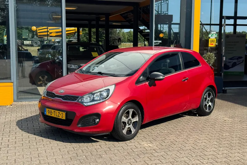 Kia Rio (2012)