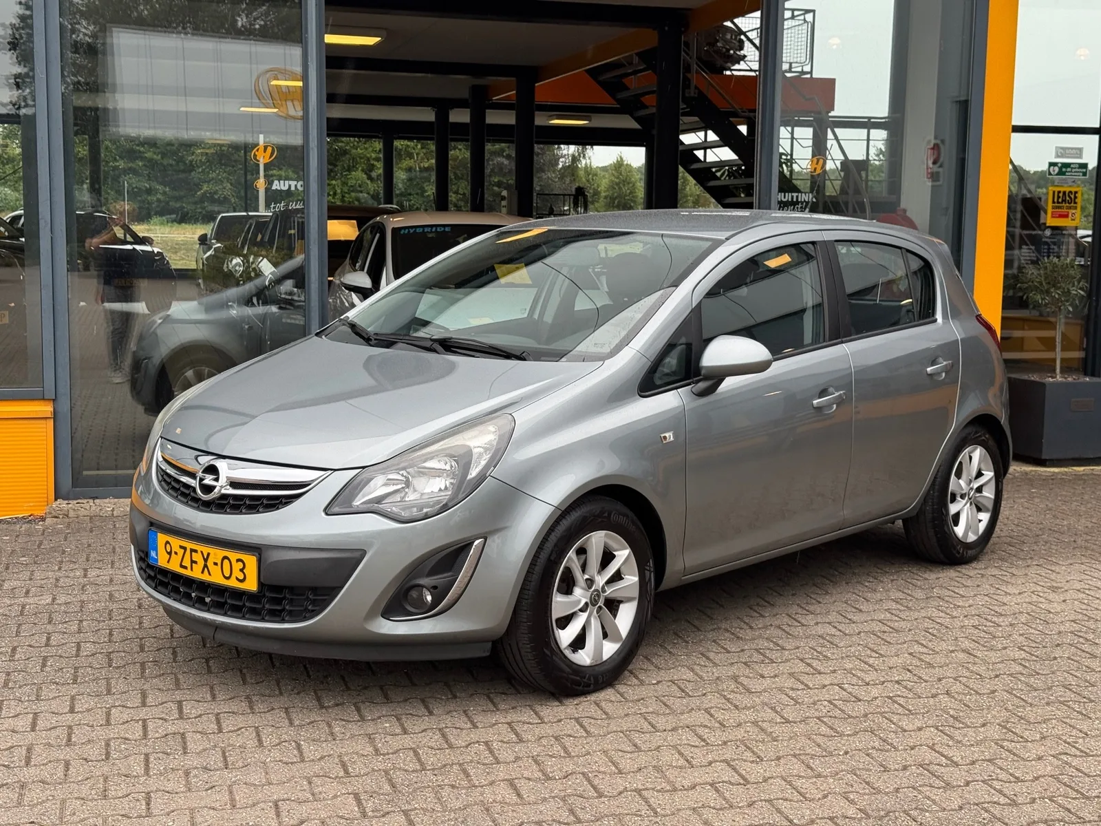 Opel Corsa (2014) — foto 1