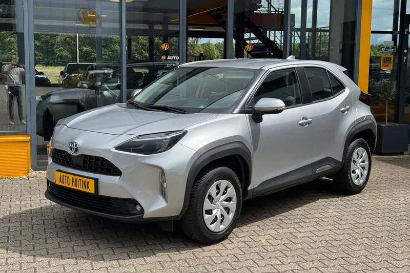 Toyota Yaris Cross (2023)