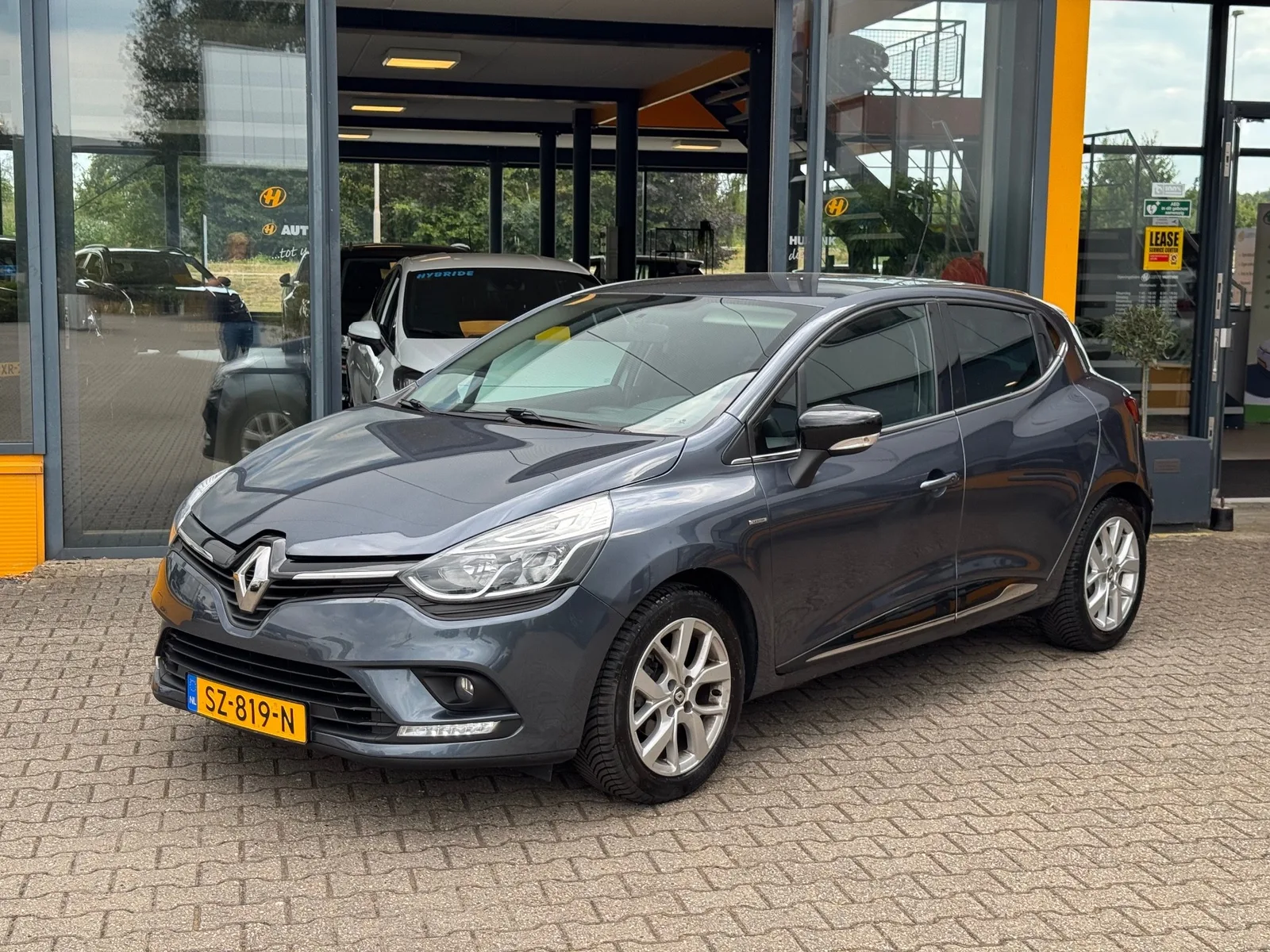 Renault Clio (2018) — foto 1