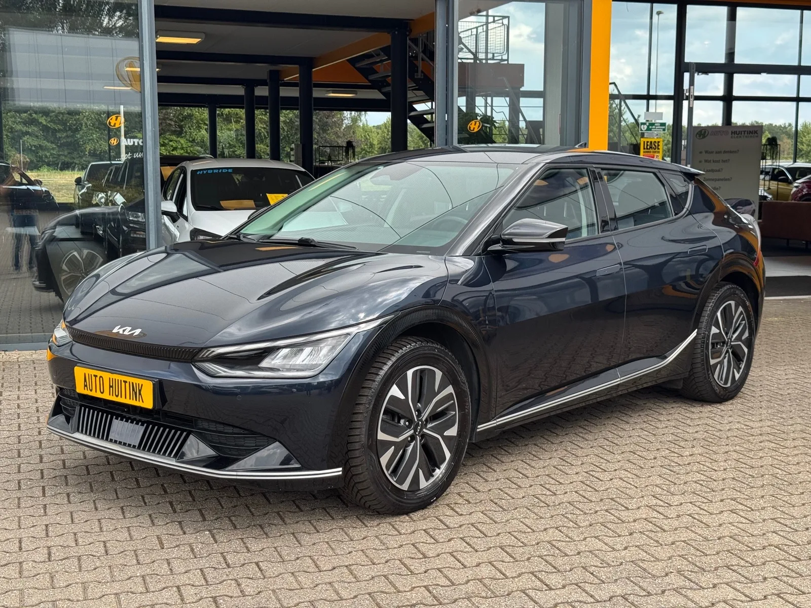 Kia EV6 (2023) — foto 1