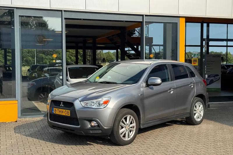 Mitsubishi ASX (2012)