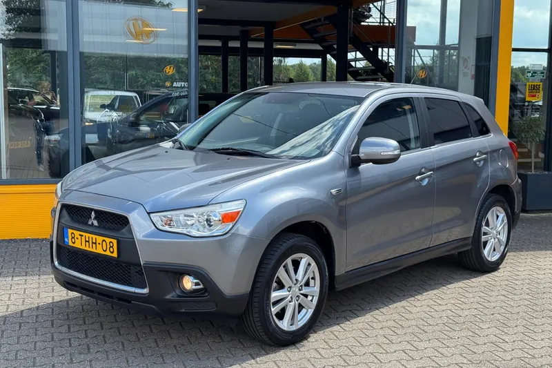Mitsubishi ASX (2012)